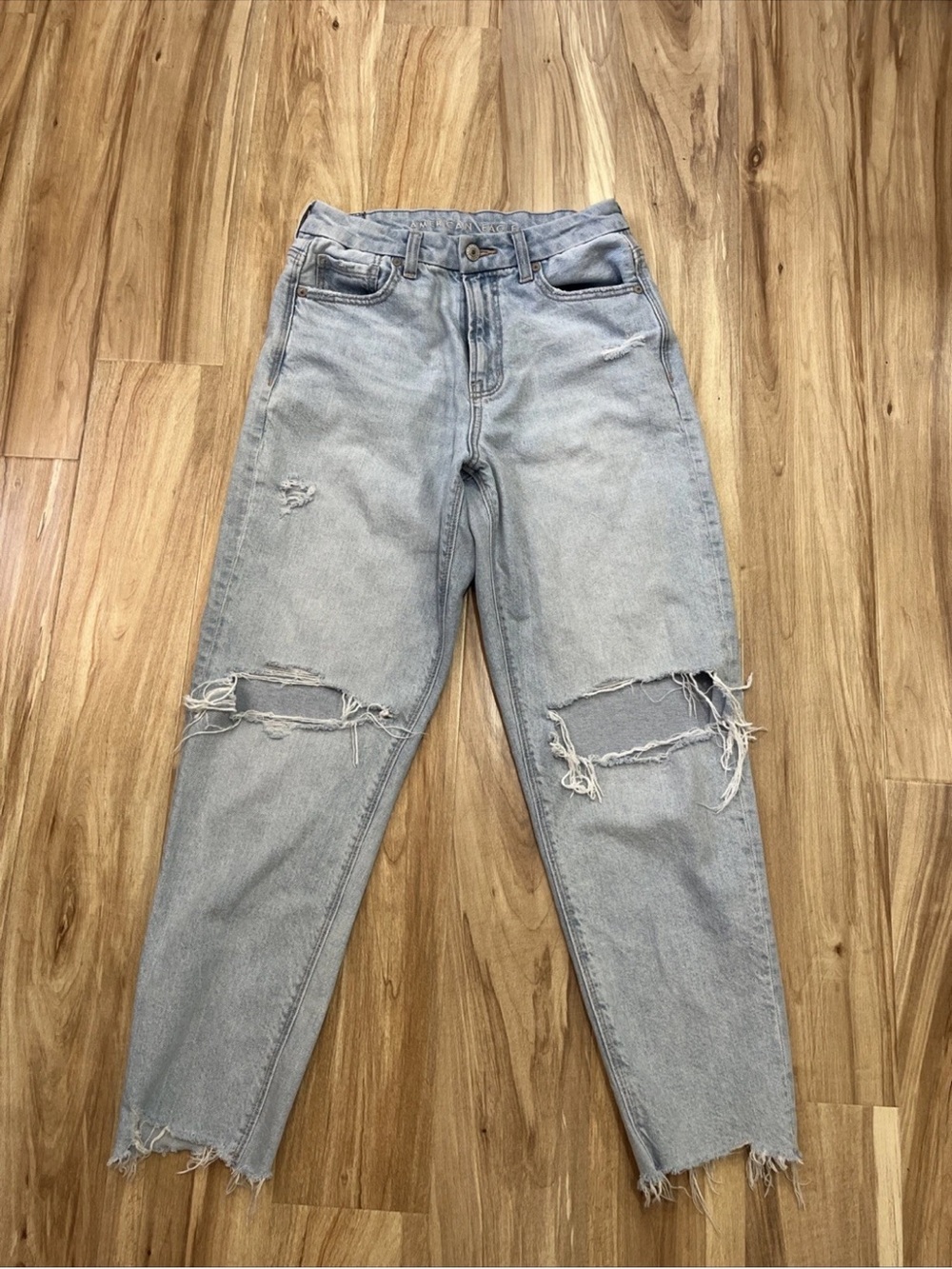 American Eagle Outfitters Light Wash Ripped Strigid Jeans